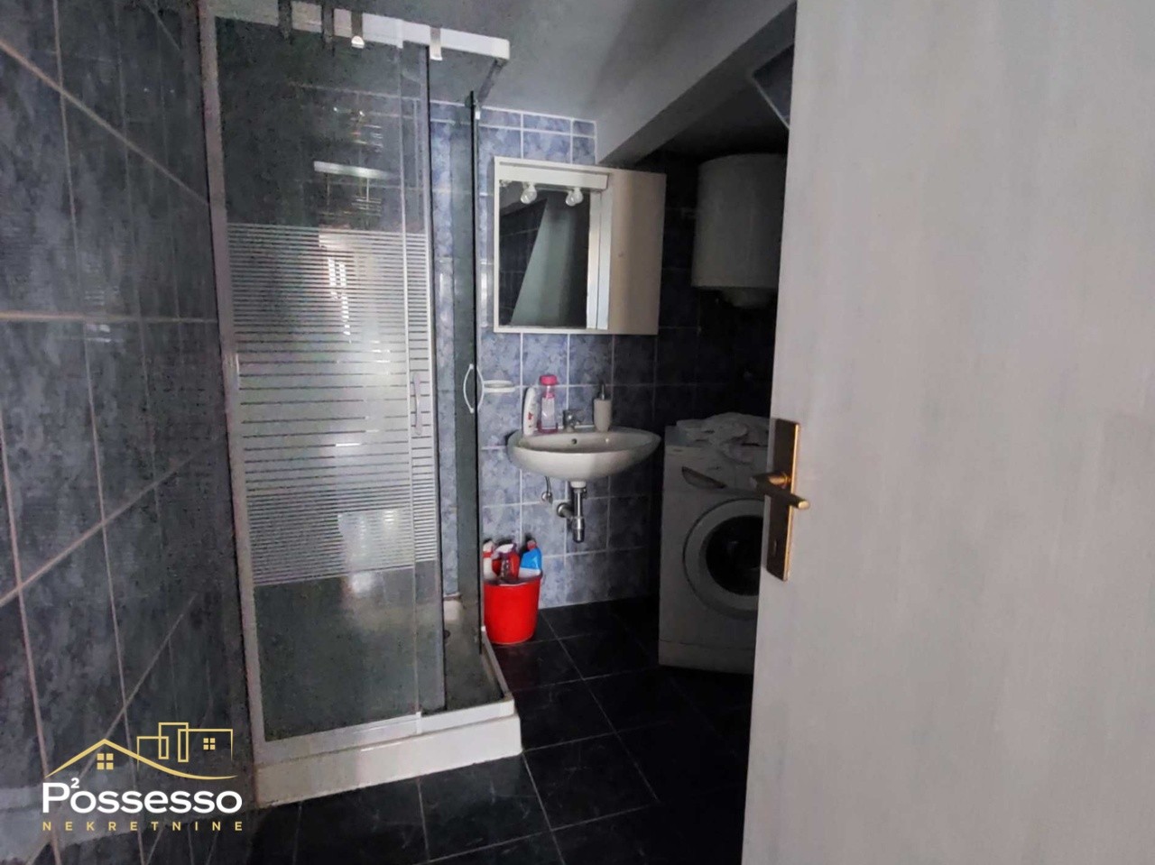 Umag starina s dvorištem Possesso nekretnine