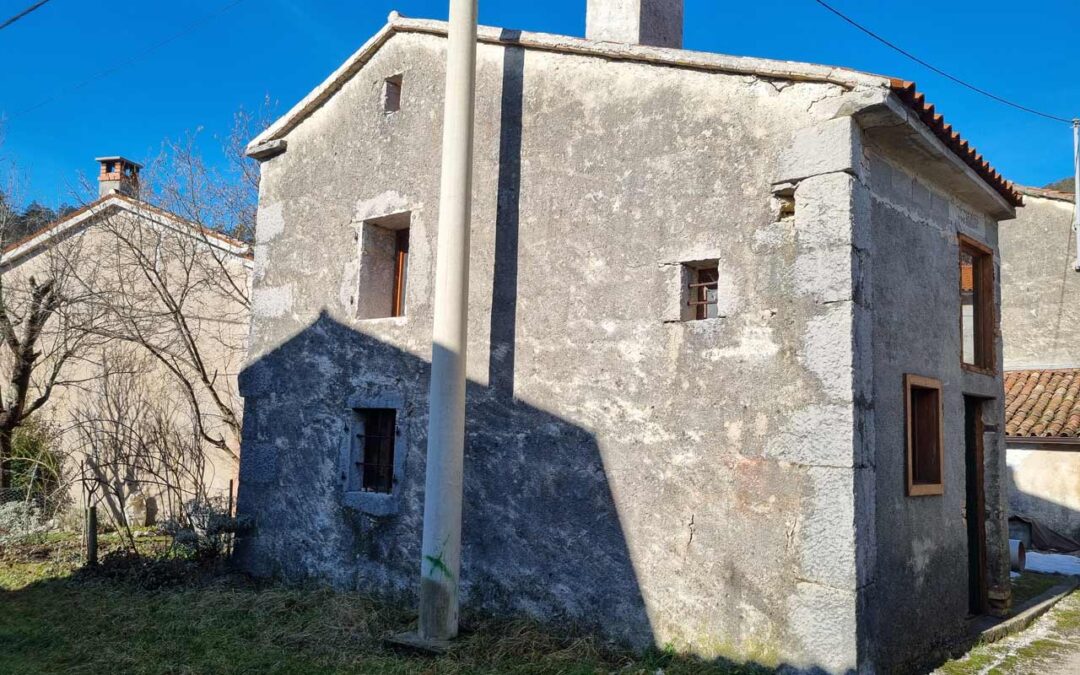 Lanišće – kamena kuća