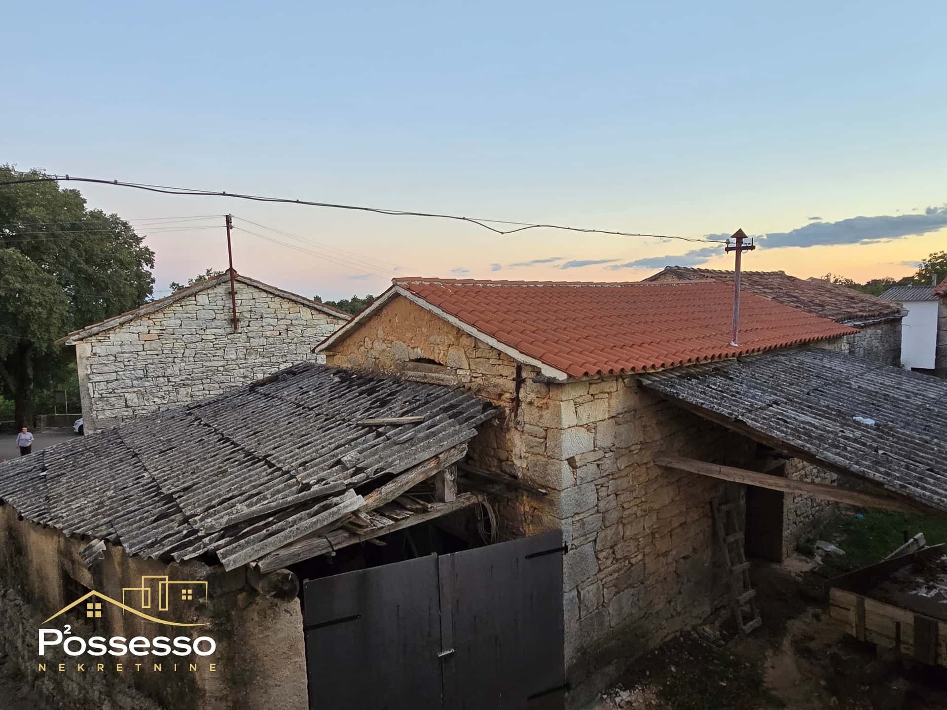 Pazin - kamena kuća - Possesso nekretnine