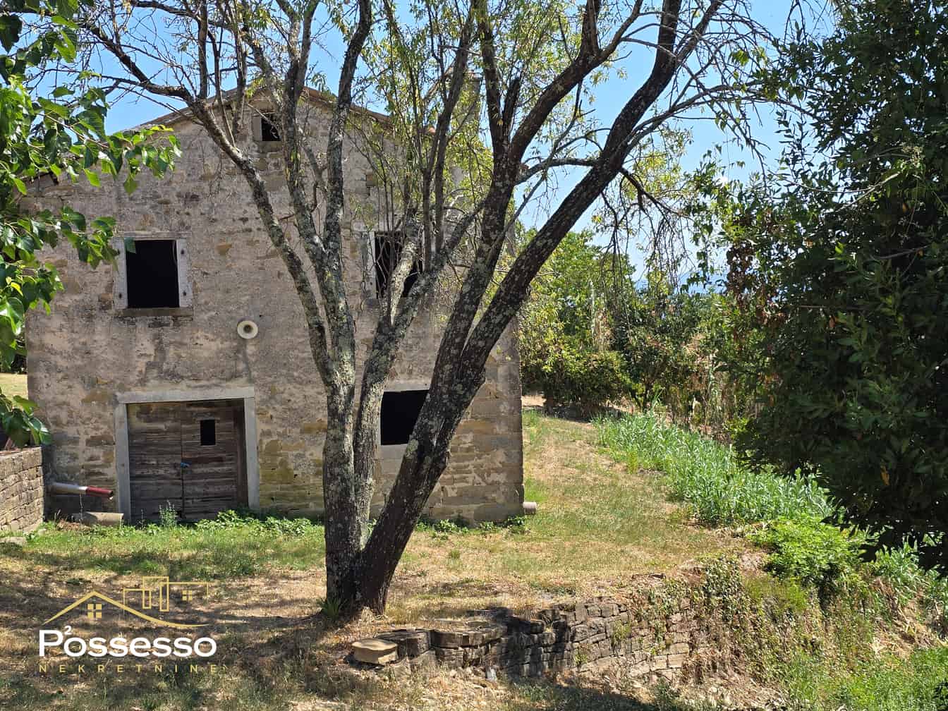 Pazin - Kašćerga - kamena kuća - Possesso nekretnine