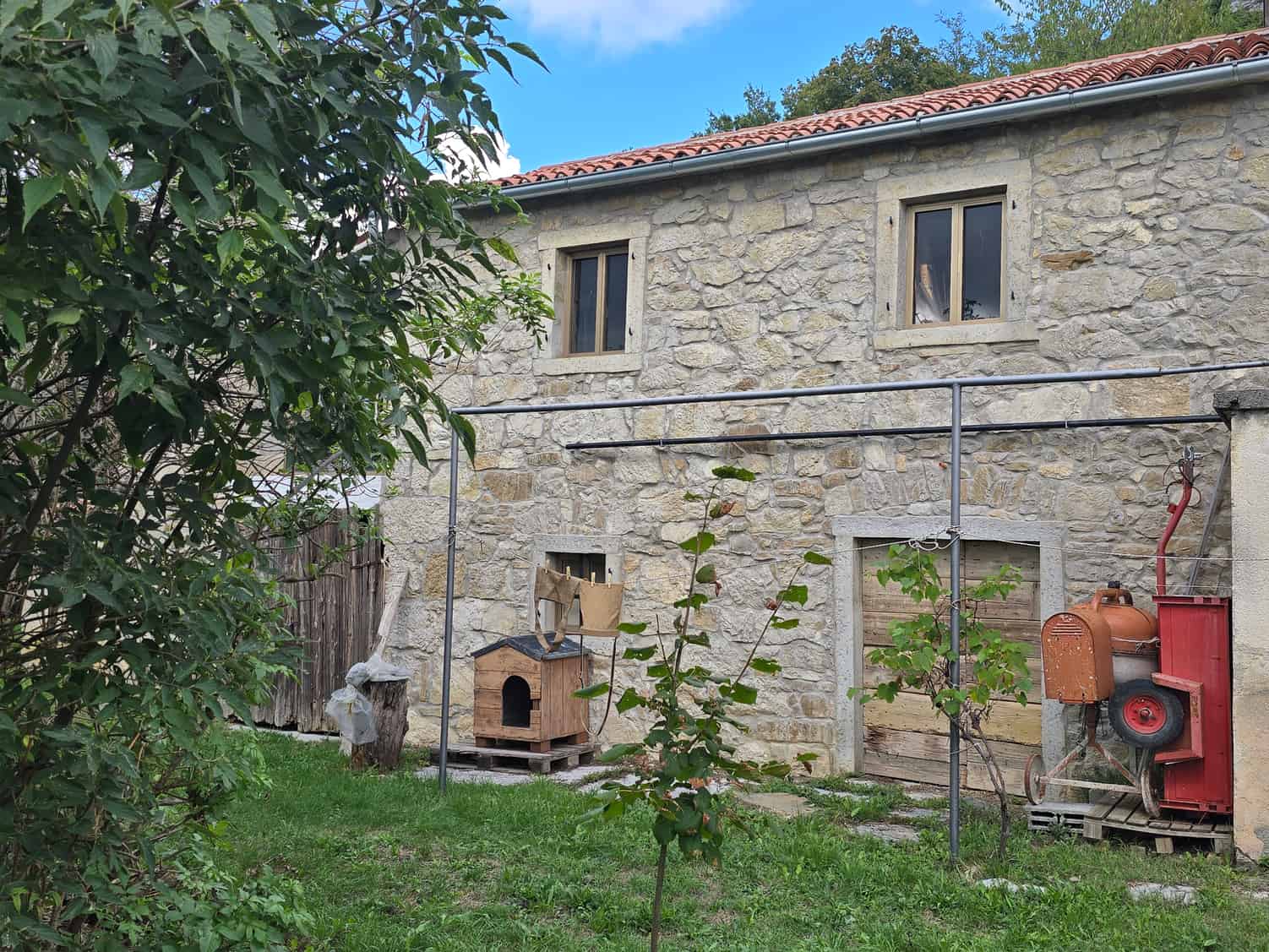 Buzet - imanje - Possesso nekretnine Istra